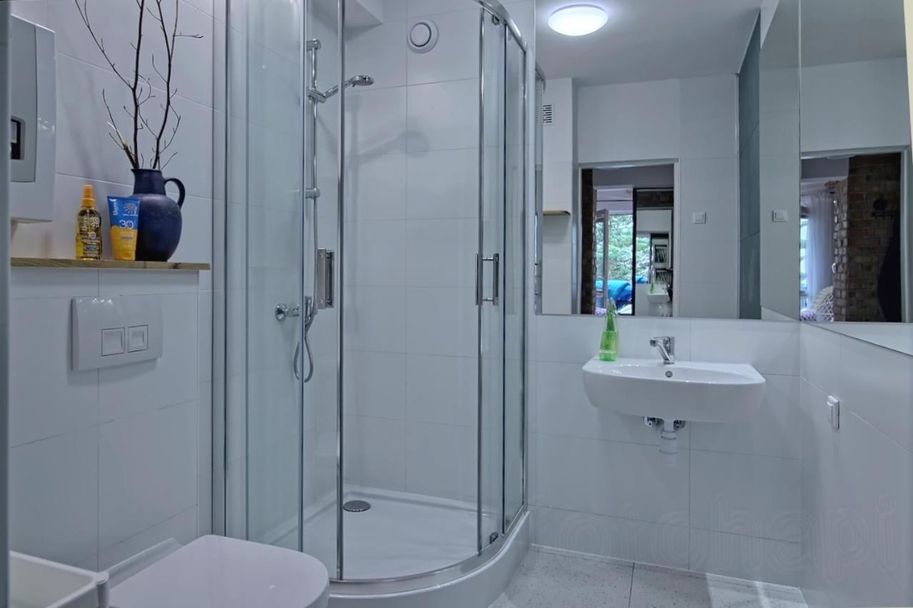 Pokoje I Apartamenty Przy Sosnowej Поддомбе Экстерьер фото