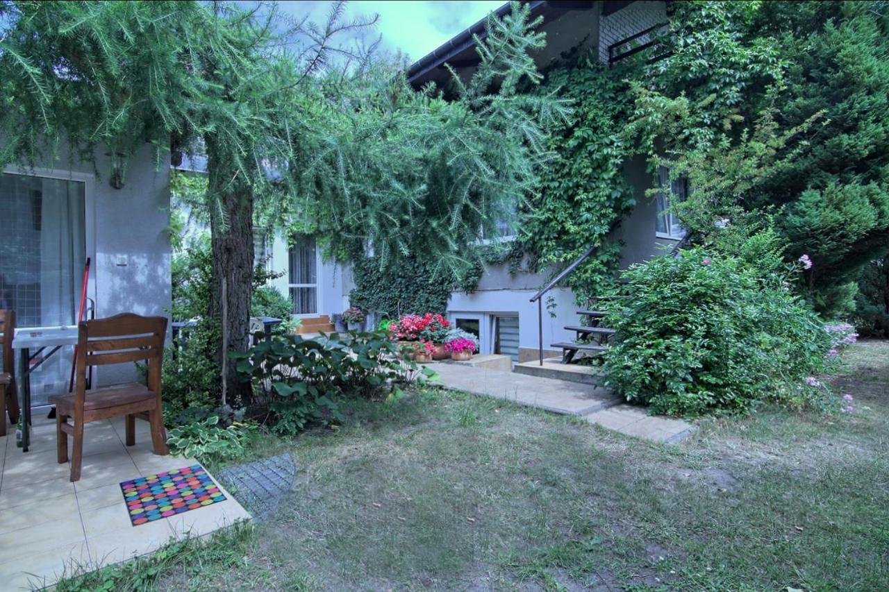 Pokoje I Apartamenty Przy Sosnowej Поддомбе Экстерьер фото
