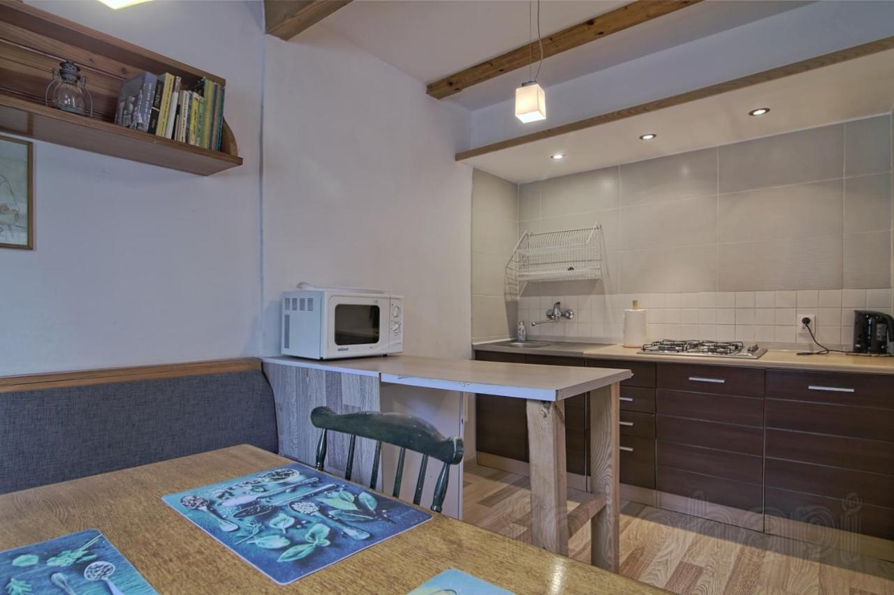Pokoje I Apartamenty Przy Sosnowej Поддомбе Экстерьер фото