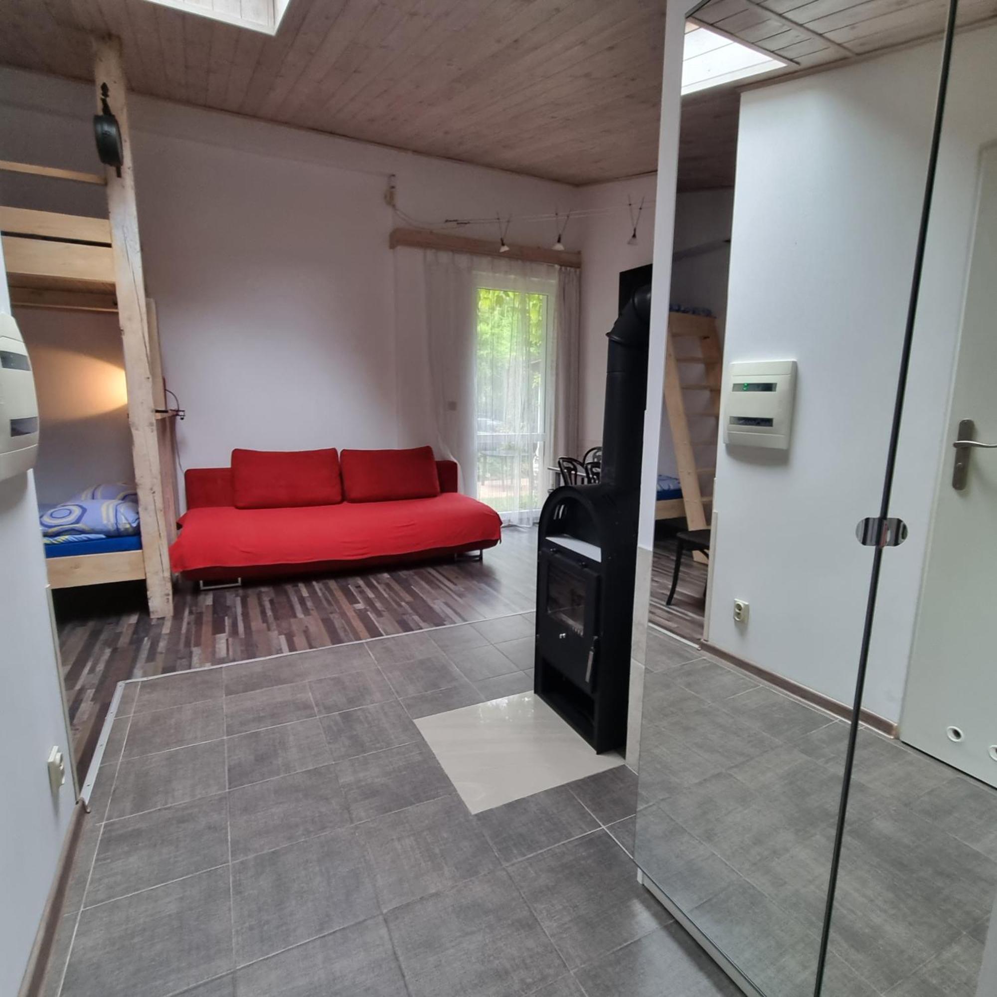 Pokoje I Apartamenty Przy Sosnowej Поддомбе Экстерьер фото
