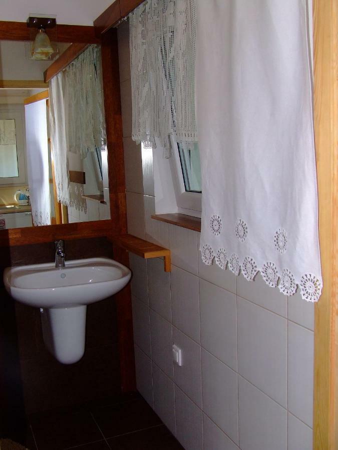 Pokoje I Apartamenty Przy Sosnowej Поддомбе Экстерьер фото